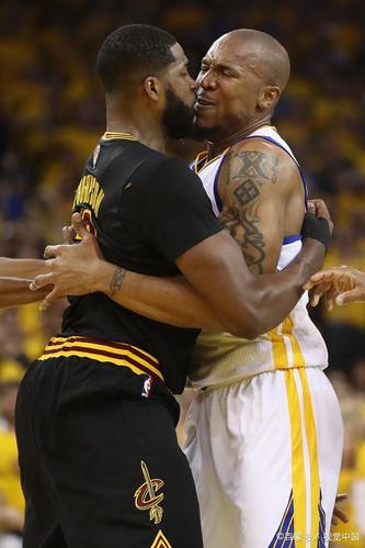 nba搞笑视频集锦；nba搞笑视频集锦高清