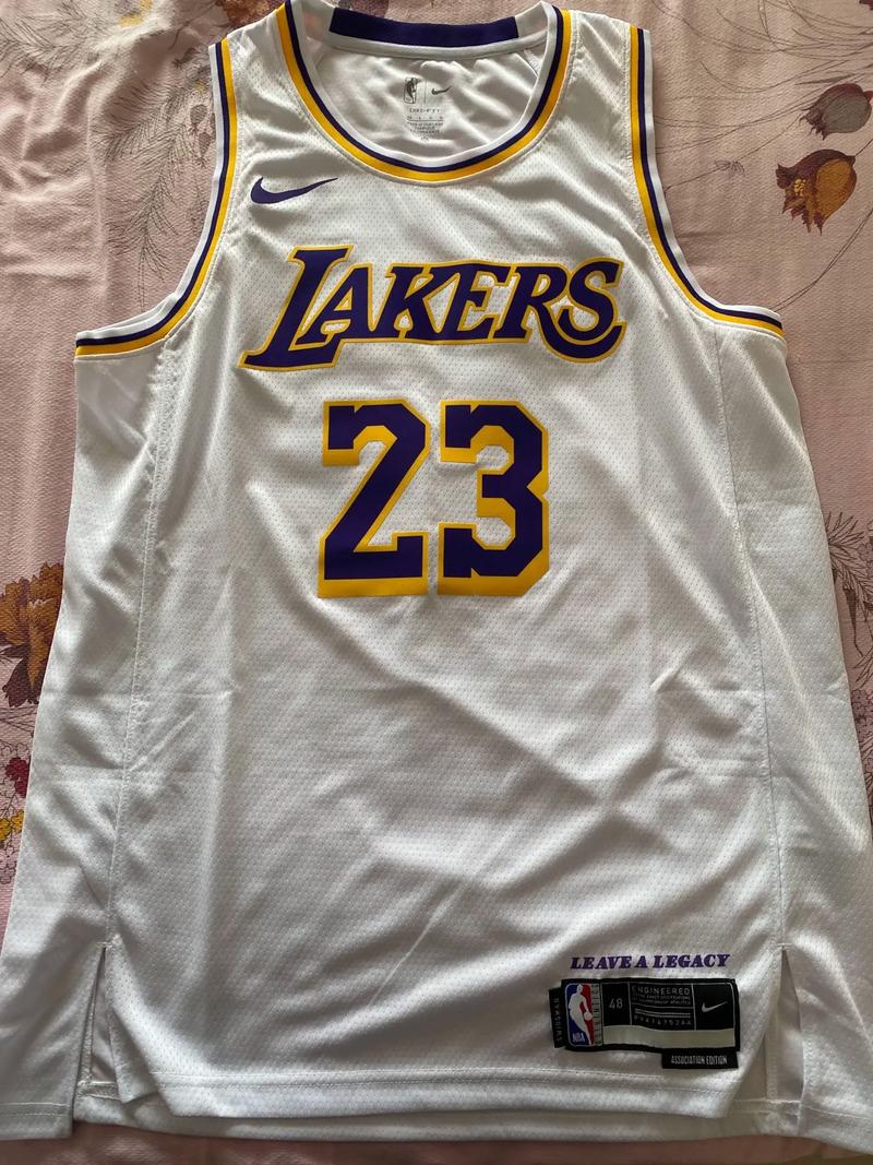 湖人官网；湖人官网球衣购买