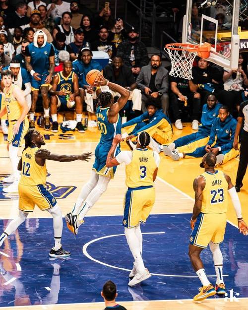 勇士VS湖人在线观看；nba季前赛勇士vs湖人在线观看